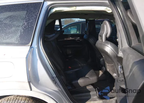 2016 Volvo Xc90 T6 Momentum из США, поврежденный, VIN YV4A22PKXG1070964